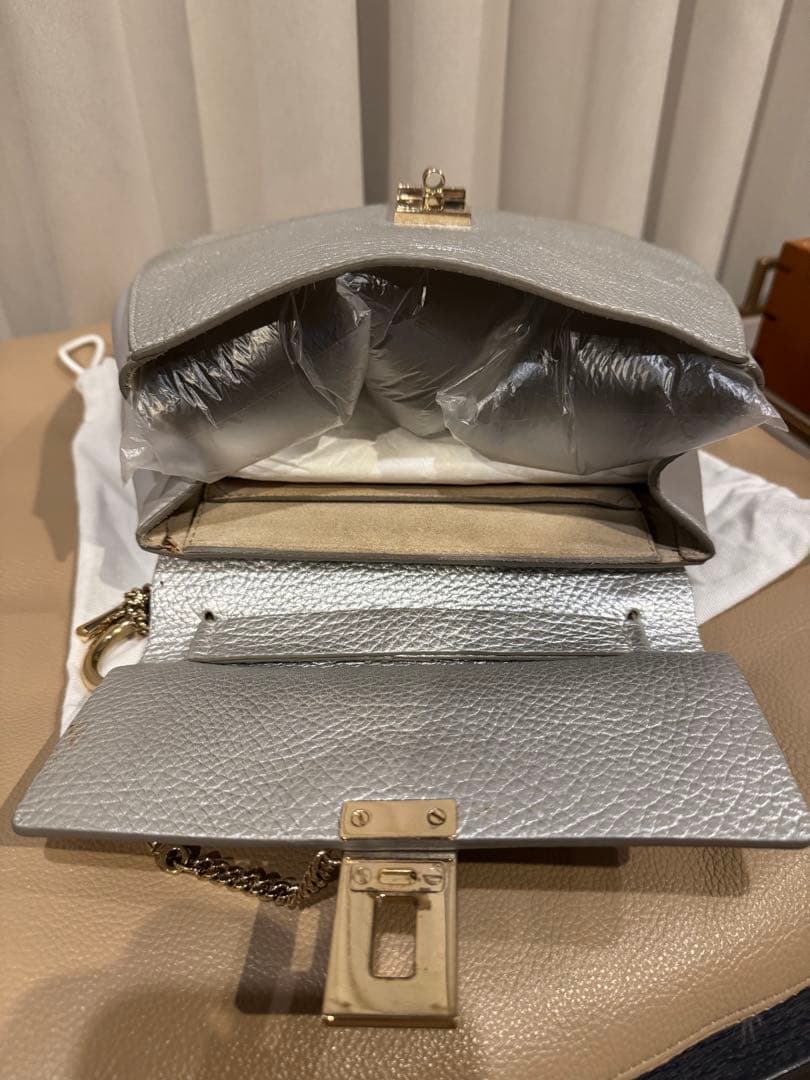 【限定カラー】Chloé ドリュー チェーンショルダーバッグ