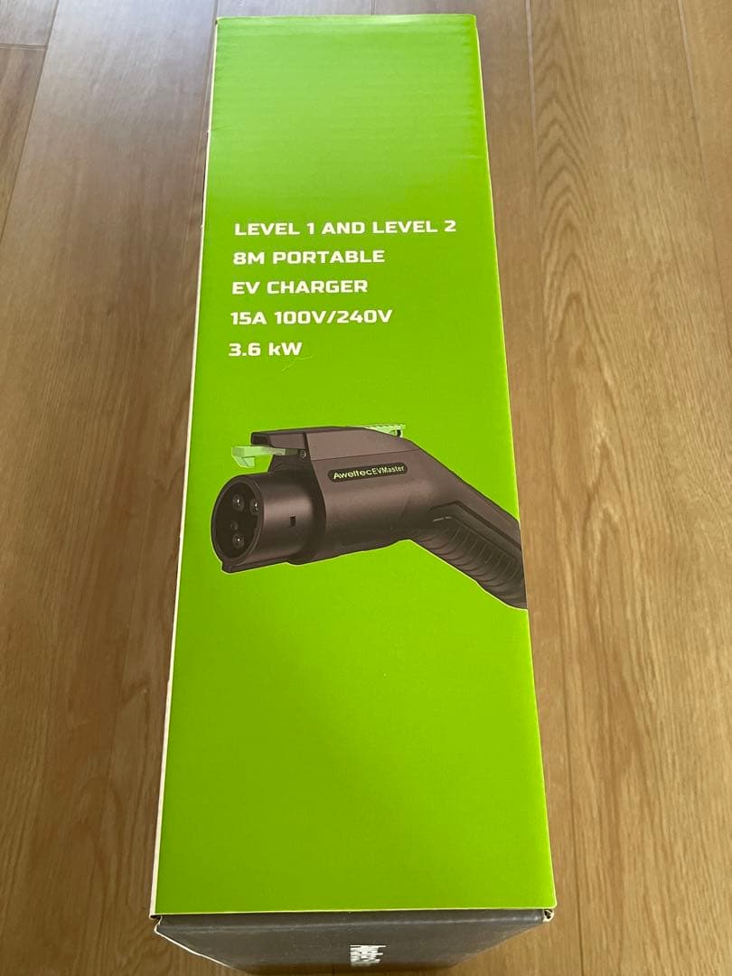 【定価27000円・新品】電気自動車用 EV/PHEV充電器 8A～15A調整可