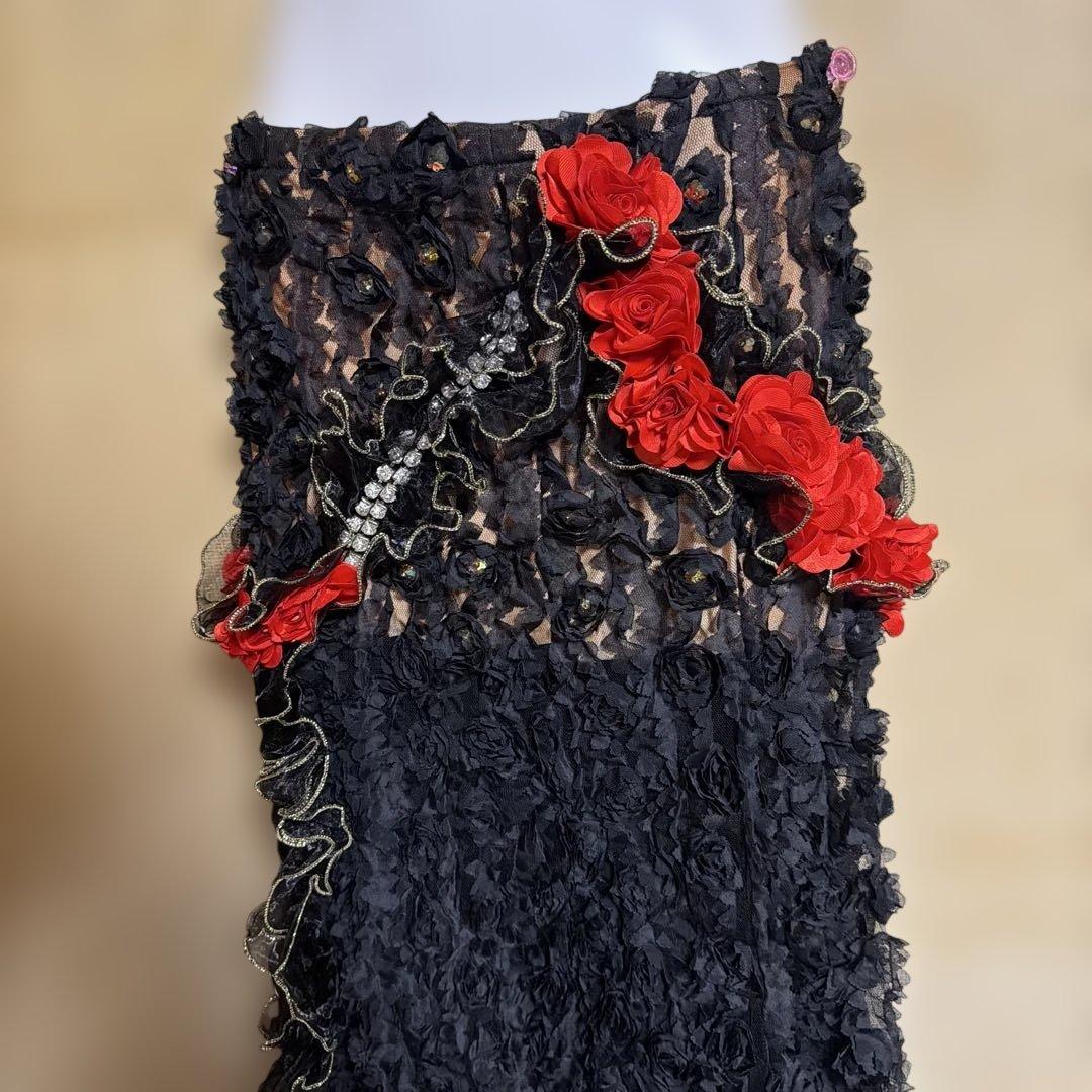 ベリーダンス セットアップ 黒と赤 花柄