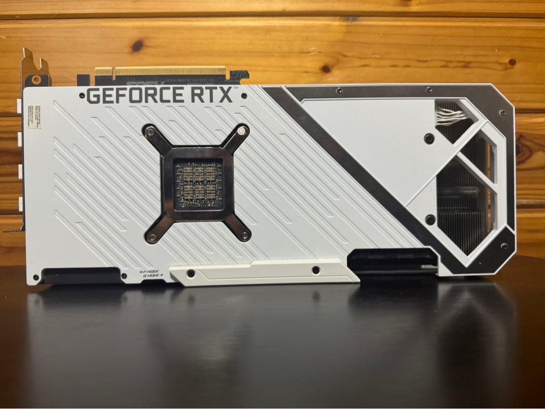 グラフィックボード・グラボ・ビデオカード ASUS ROG STRIX GeForce RTX 3080 OC 10GB