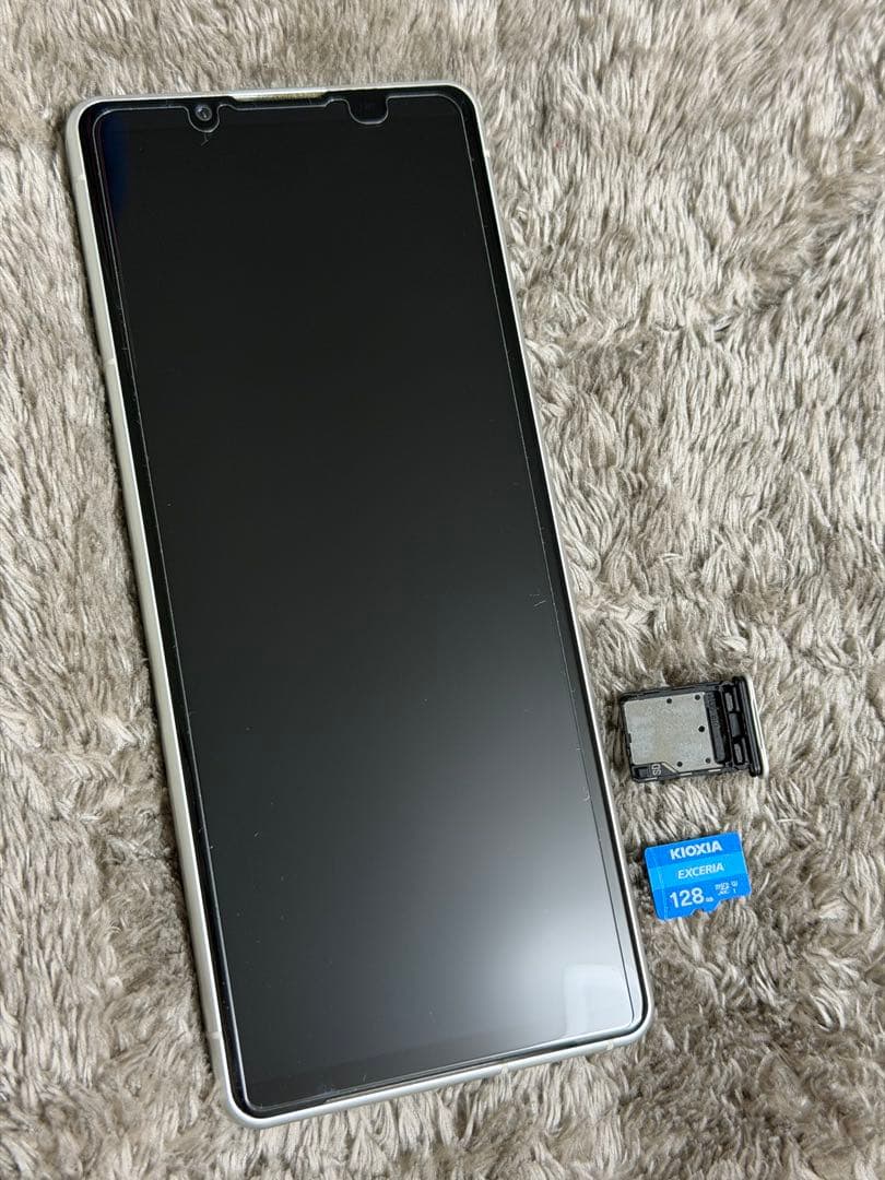 A*★様 Xperia 5 Ⅳ エクリュホワイト 128gb A204SO ケー
