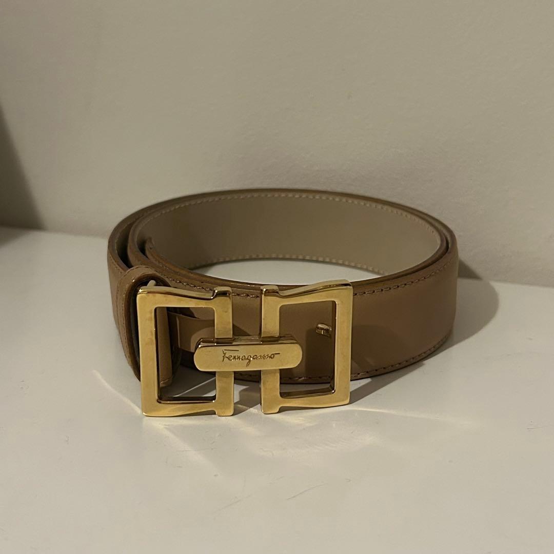Salvatore Ferragamo ベージュ ベルト