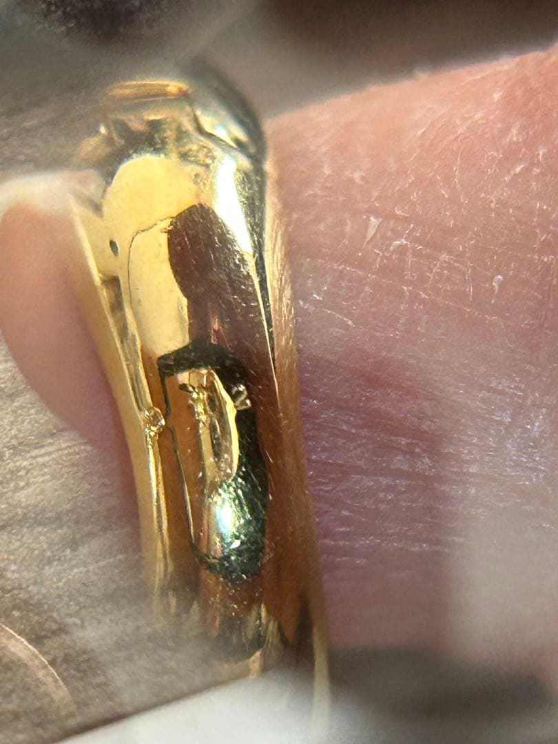 K18YG 天然ダイヤモンド フープ ピアス　片耳3.1g 鑑別書ソーティング付