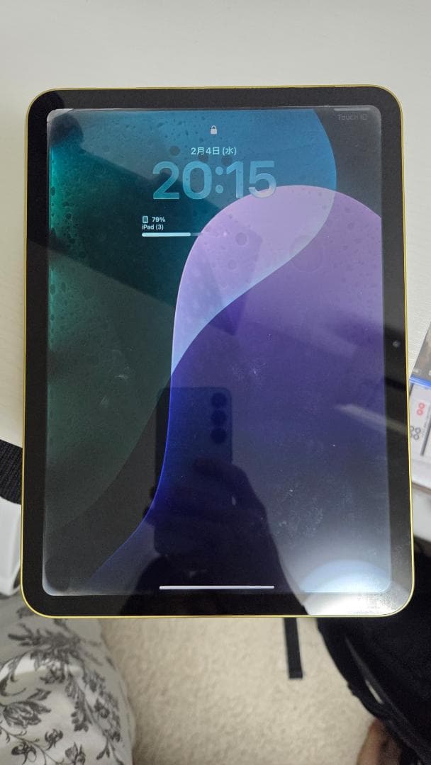 訳有　iPad本体 10.9インチ イエロー