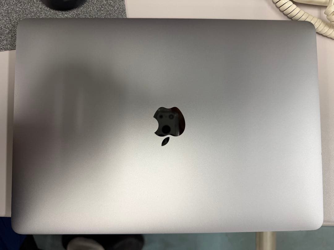 MacBook Air (Retina, 13-inch, 2018) 本体