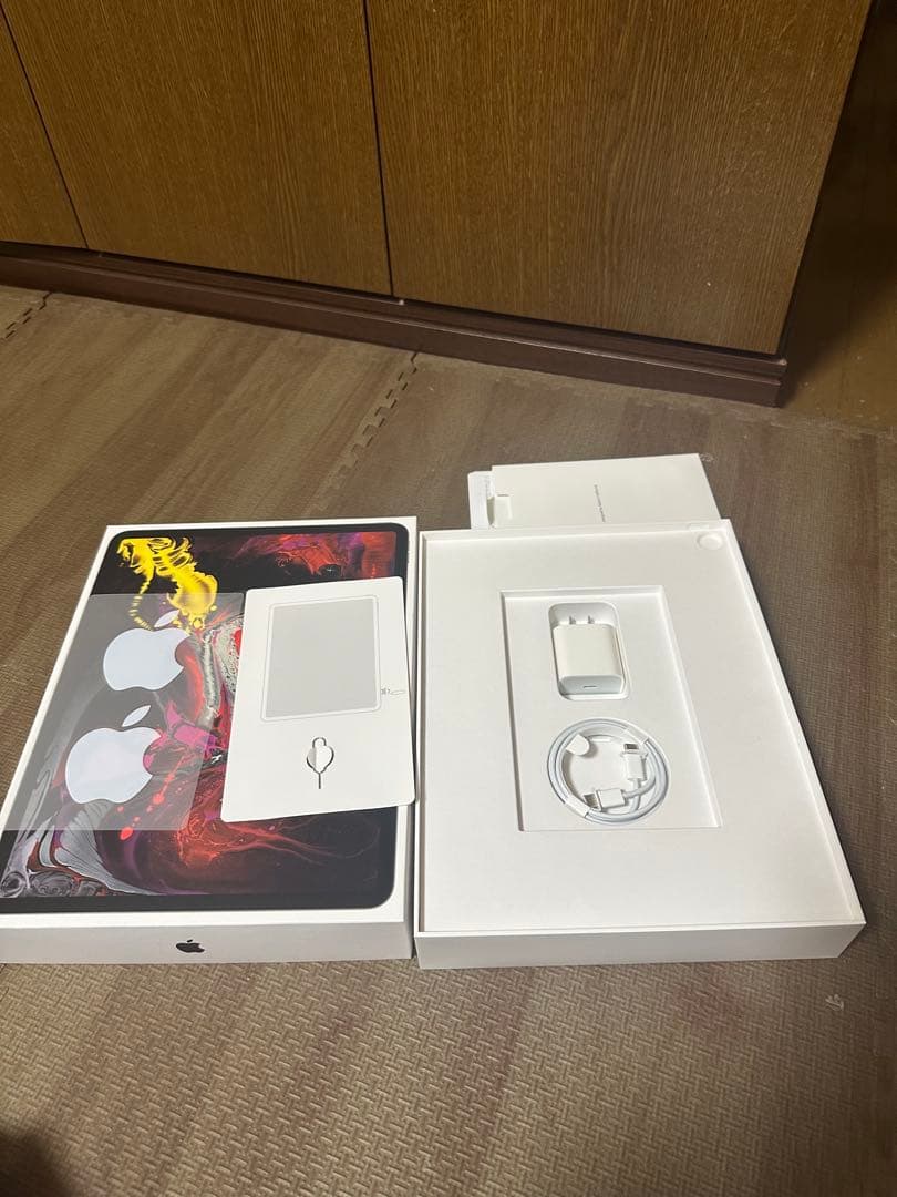 Apple iPadpro 2018 1TB スペースグレー 本体