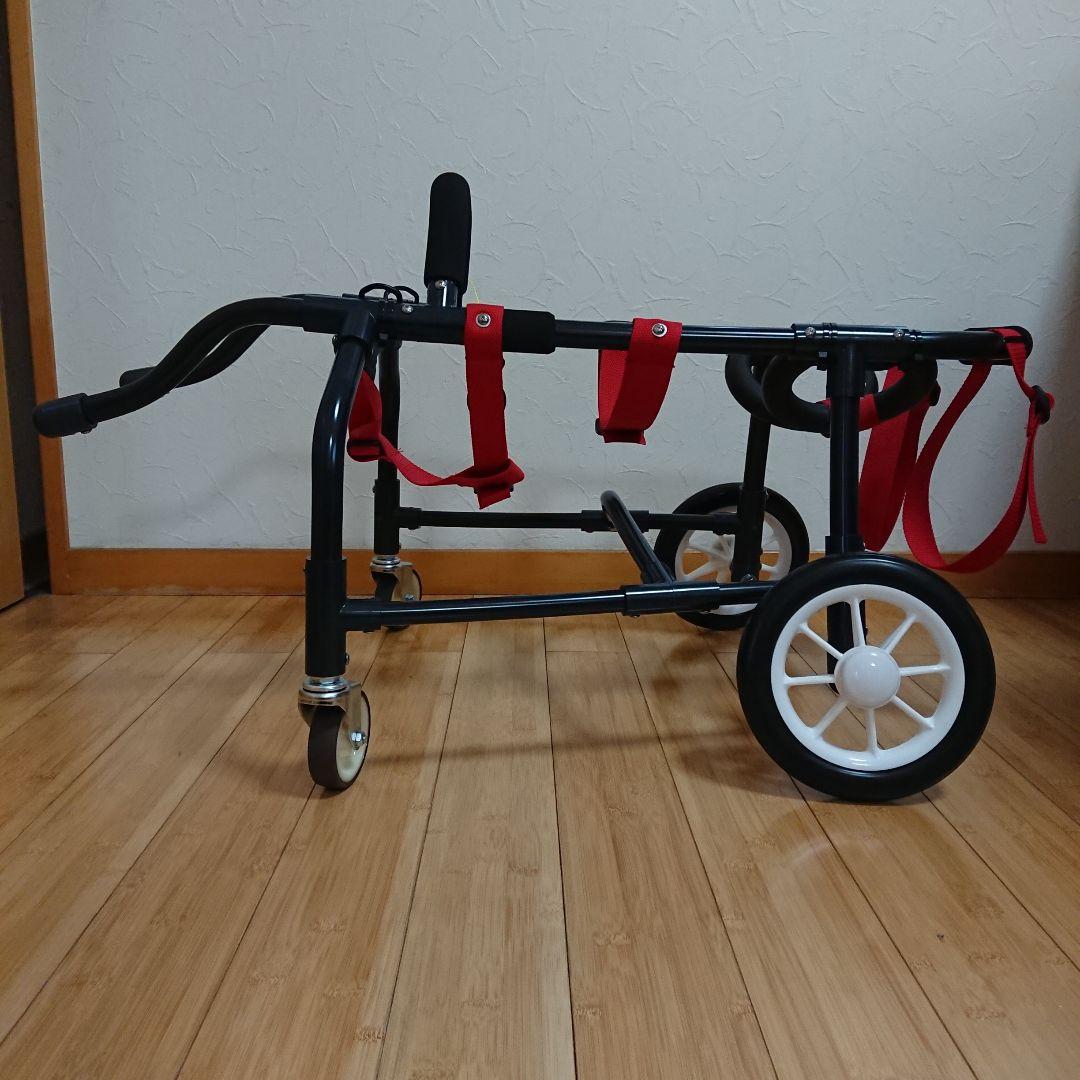 犬用車椅子 歩行器アドワークス製