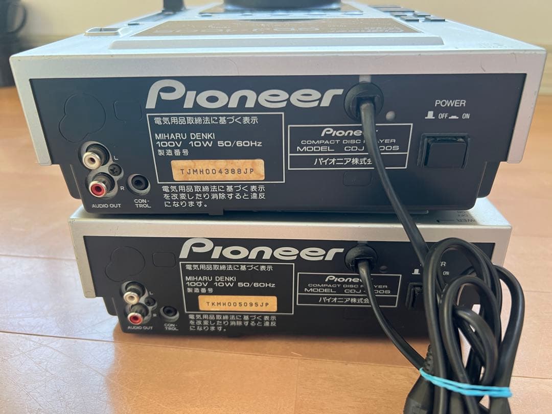 Pioneer CDJ-100S 2台