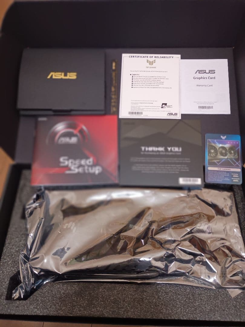 グラフィックボード・グラボ・ビデオカード ASUS TUF-RX6800-O16G-GAMING