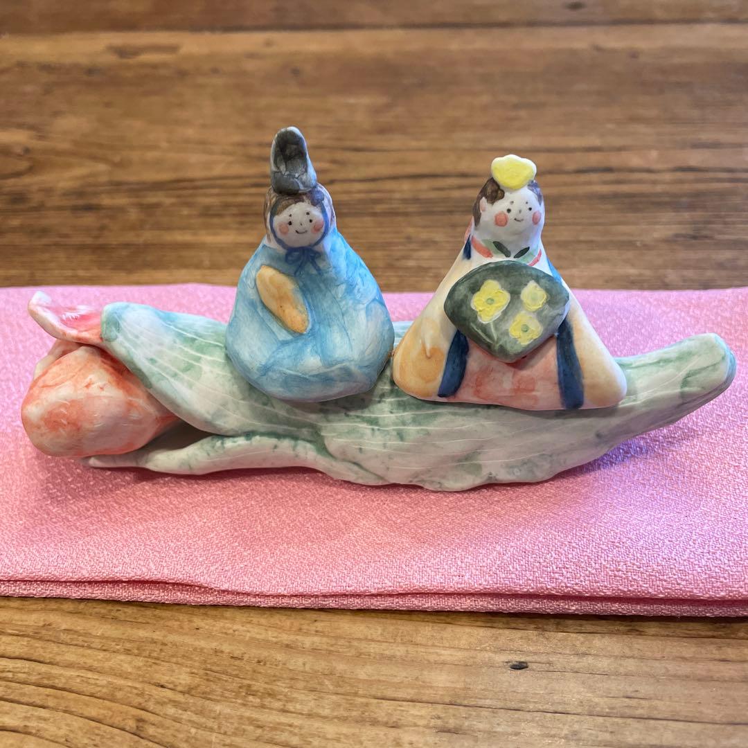 村井陽子さん　チューリップとお雛様　ひなまつり　陶人形